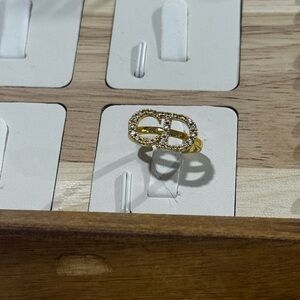 Elegant CD ring Adjustable
